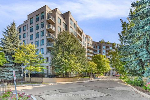 Photo 2 at 121 - 205 The Donway W, Don Mills, Toronto