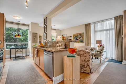 Photo 4 at 121 - 205 The Donway W, Don Mills, Toronto