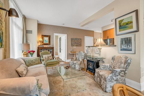 Photo 7 at 121 - 205 The Donway W, Don Mills, Toronto