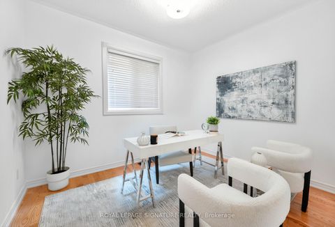 Photo 11 at 50 Steel Drive, Bayview Northeast, Aurora