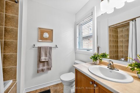 Photo 22 at 50 Steel Drive, Bayview Northeast, Aurora