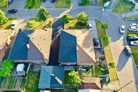Photo 2 at 27 Charrington Crescent, Jane Heights, Toronto