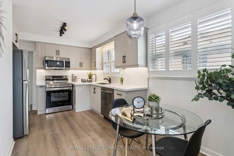 Photo 10 at 27 Charrington Crescent, Jane Heights, Toronto