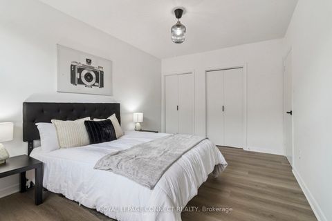 Photo 13 at 27 Charrington Crescent, Jane Heights, Toronto