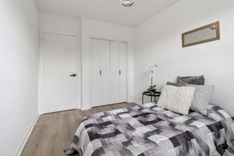 Photo 15 at 27 Charrington Crescent, Jane Heights, Toronto