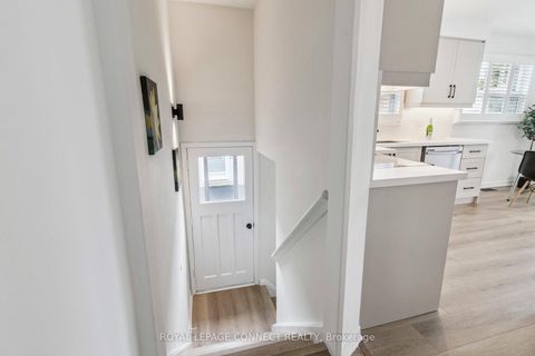 Photo 20 at 27 Charrington Crescent, Jane Heights, Toronto