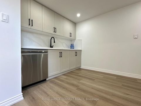 Photo 25 at 27 Charrington Crescent, Jane Heights, Toronto