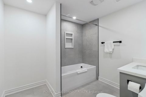 Photo 31 at 27 Charrington Crescent, Jane Heights, Toronto