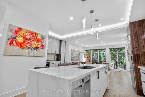 Photo 17 at 46 Franklin Avenue, Westgate, Toronto