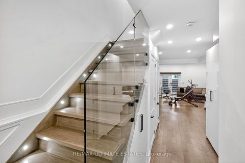 Photo 31 at 46 Franklin Avenue, Westgate, Toronto