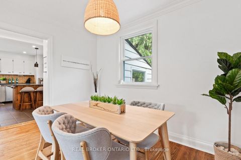 Photo 8 at 39 Vanbrugh Avenue, Cliffside, Toronto