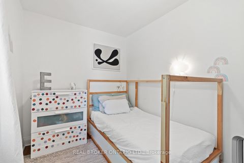 Photo 26 at 39 Vanbrugh Avenue, Cliffside, Toronto