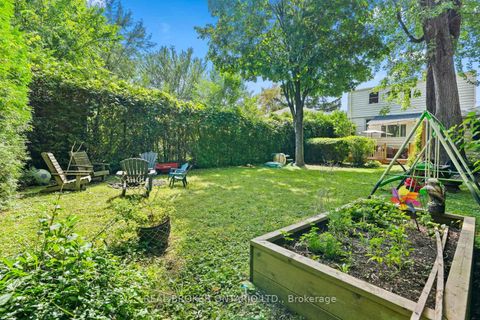 Photo 37 at 39 Vanbrugh Avenue, Cliffside, Toronto