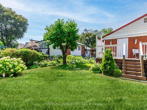 Photo 24 at 27 Fitzgibbon Avenue, Eglinton East, Toronto