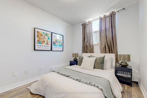 Photo 12 at 801 - 5 Parkway Forest Drive, Henry Farm, Toronto