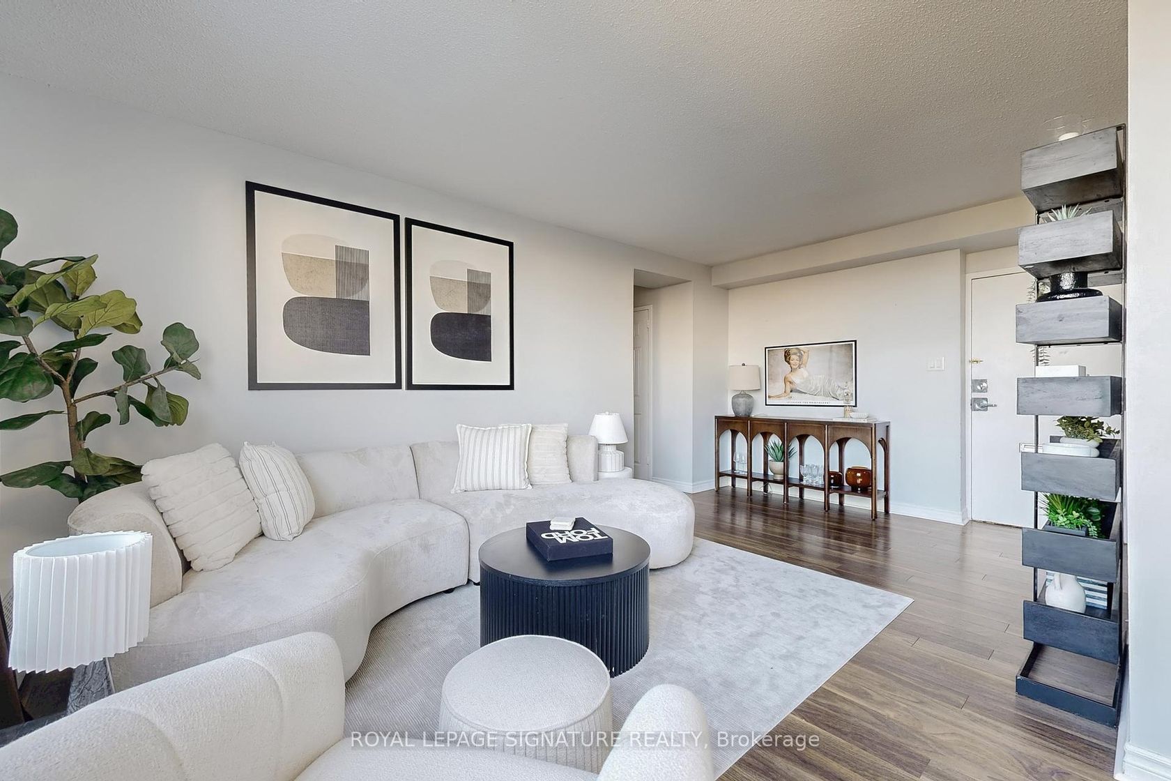 801 - 5 Parkway Forest Drive, Henry Farm, Toronto 