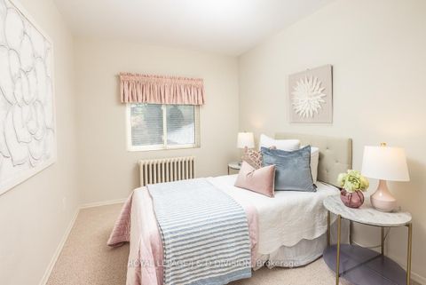 Photo 23 at 193 Glenview Avenue, Lawrence Park South, Toronto