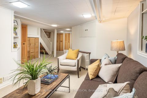 Photo 29 at 193 Glenview Avenue, Lawrence Park South, Toronto