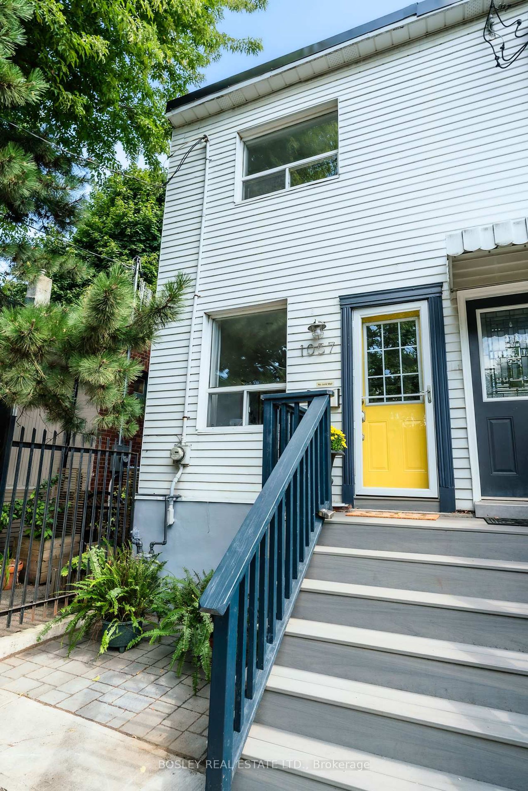 1057 Craven Road, Coxwell, Toronto 