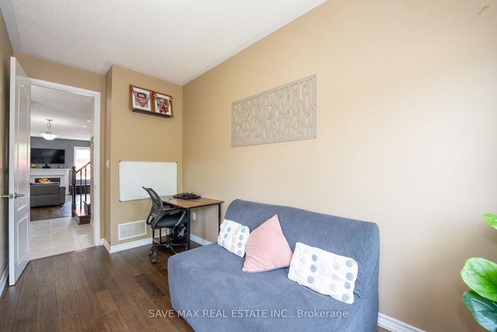 Photo 10 at 30 Polstar Road, Northwest Brampton, Brampton