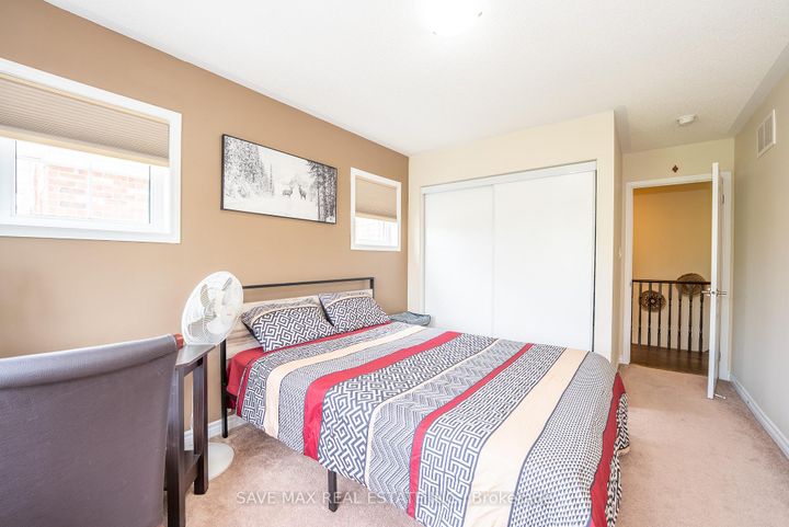 Photo 19 at 30 Polstar Road, Northwest Brampton, Brampton