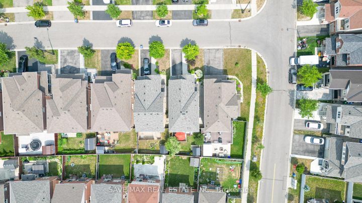 Photo 33 at 30 Polstar Road, Northwest Brampton, Brampton