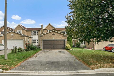 Photo 1 at 119 Grenbeck Drive, Milliken, Toronto