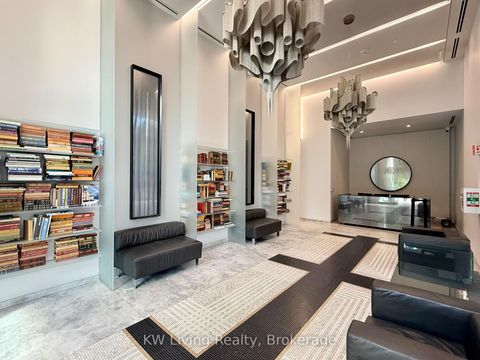 Photo 6 at 725 - 8 Hillsdale Avenue E, Mount Pleasant West, Toronto