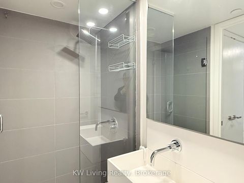 Photo 24 at 725 - 8 Hillsdale Avenue E, Mount Pleasant West, Toronto
