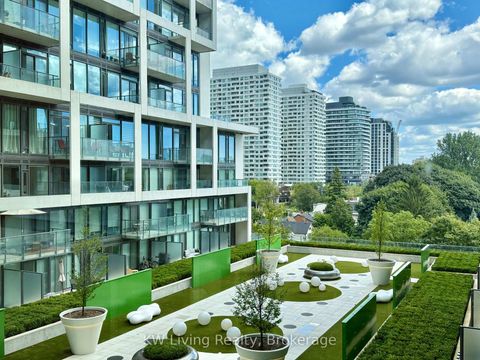 Photo 29 at 725 - 8 Hillsdale Avenue E, Mount Pleasant West, Toronto