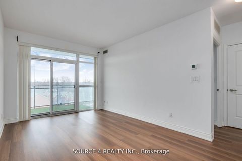 Photo 11 at 426 - 281 Woodbridge Avenue, West Woodbridge, Vaughan