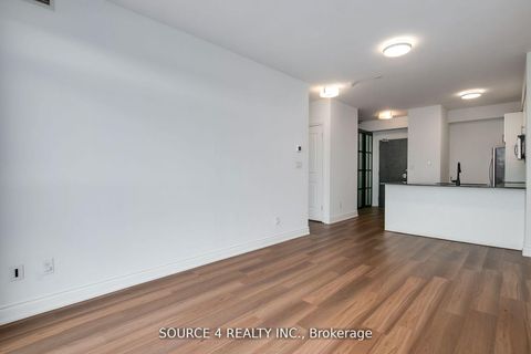 Photo 12 at 426 - 281 Woodbridge Avenue, West Woodbridge, Vaughan