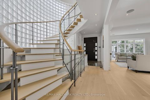 Photo 4 at 488 Brookdale Avenue, Nortown, Toronto