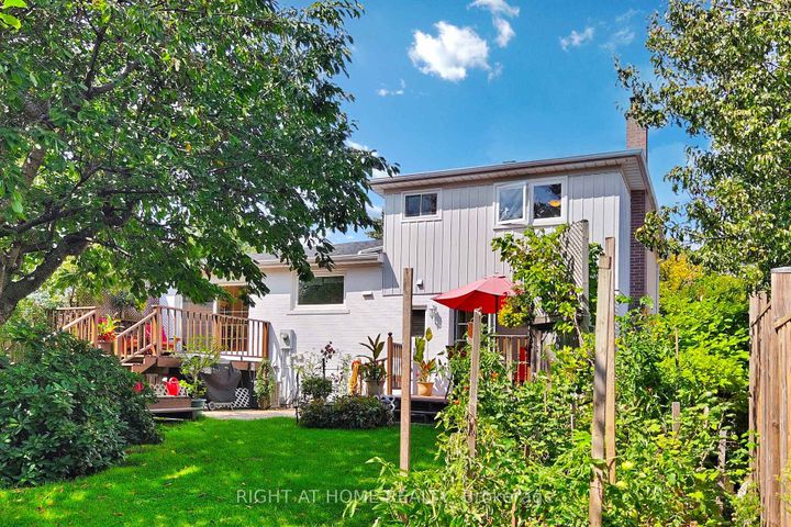 Photo 32 at 1592 Otterby Road, Applewood, Mississauga