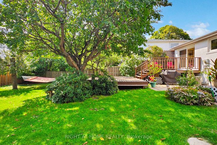 Photo 35 at 1592 Otterby Road, Applewood, Mississauga