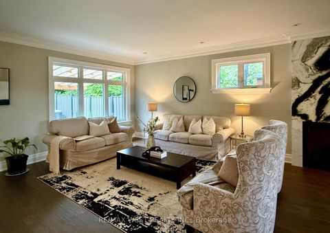 Photo 11 at 18 Windy Ridge Drive, Scarborough Village, Toronto