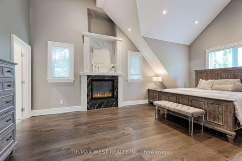 Photo 23 at 18 Windy Ridge Drive, Scarborough Village, Toronto