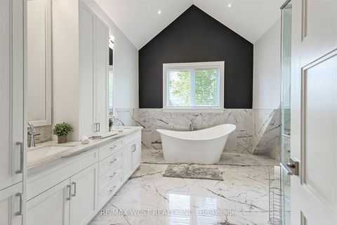 Photo 31 at 18 Windy Ridge Drive, Scarborough Village, Toronto