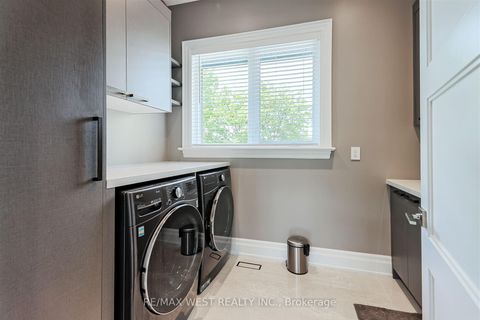 Photo 34 at 18 Windy Ridge Drive, Scarborough Village, Toronto