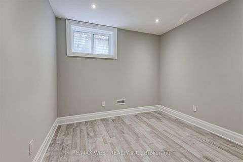 Photo 39 at 18 Windy Ridge Drive, Scarborough Village, Toronto