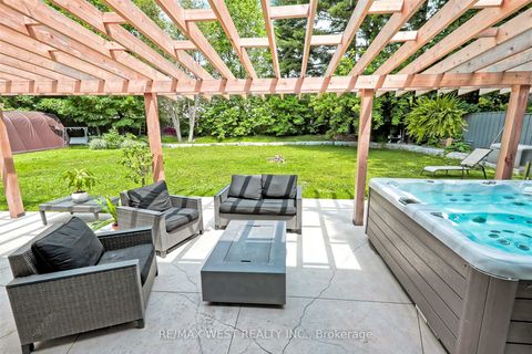 Photo 44 at 18 Windy Ridge Drive, Scarborough Village, Toronto