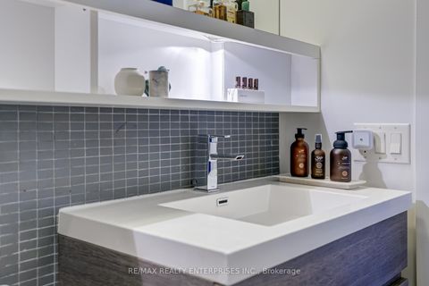 Photo 20 at 204 - 1239 Dundas Street W, Bellwoods, Toronto
