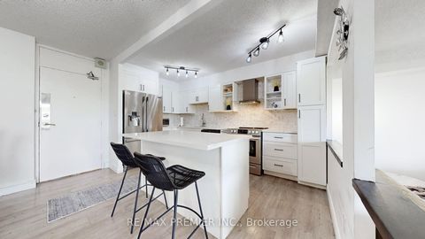 Photo 6 at 710 - 270 Scarlett Road, Smythe, Toronto