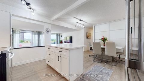 Photo 9 at 710 - 270 Scarlett Road, Smythe, Toronto