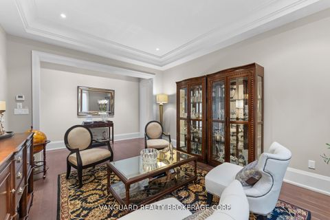 Photo 7 at 32 Birch Hill Road, East Woodbridge, Vaughan