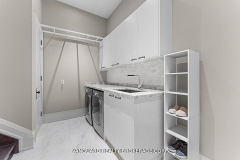 Photo 24 at 32 Birch Hill Road, East Woodbridge, Vaughan