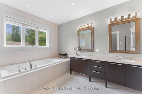 Photo 29 at 32 Birch Hill Road, East Woodbridge, Vaughan