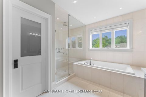 Photo 30 at 32 Birch Hill Road, East Woodbridge, Vaughan
