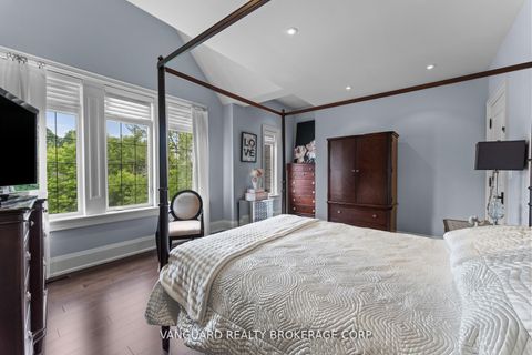 Photo 36 at 32 Birch Hill Road, East Woodbridge, Vaughan