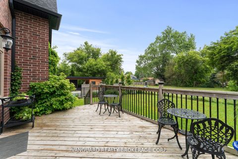 Photo 42 at 32 Birch Hill Road, East Woodbridge, Vaughan
